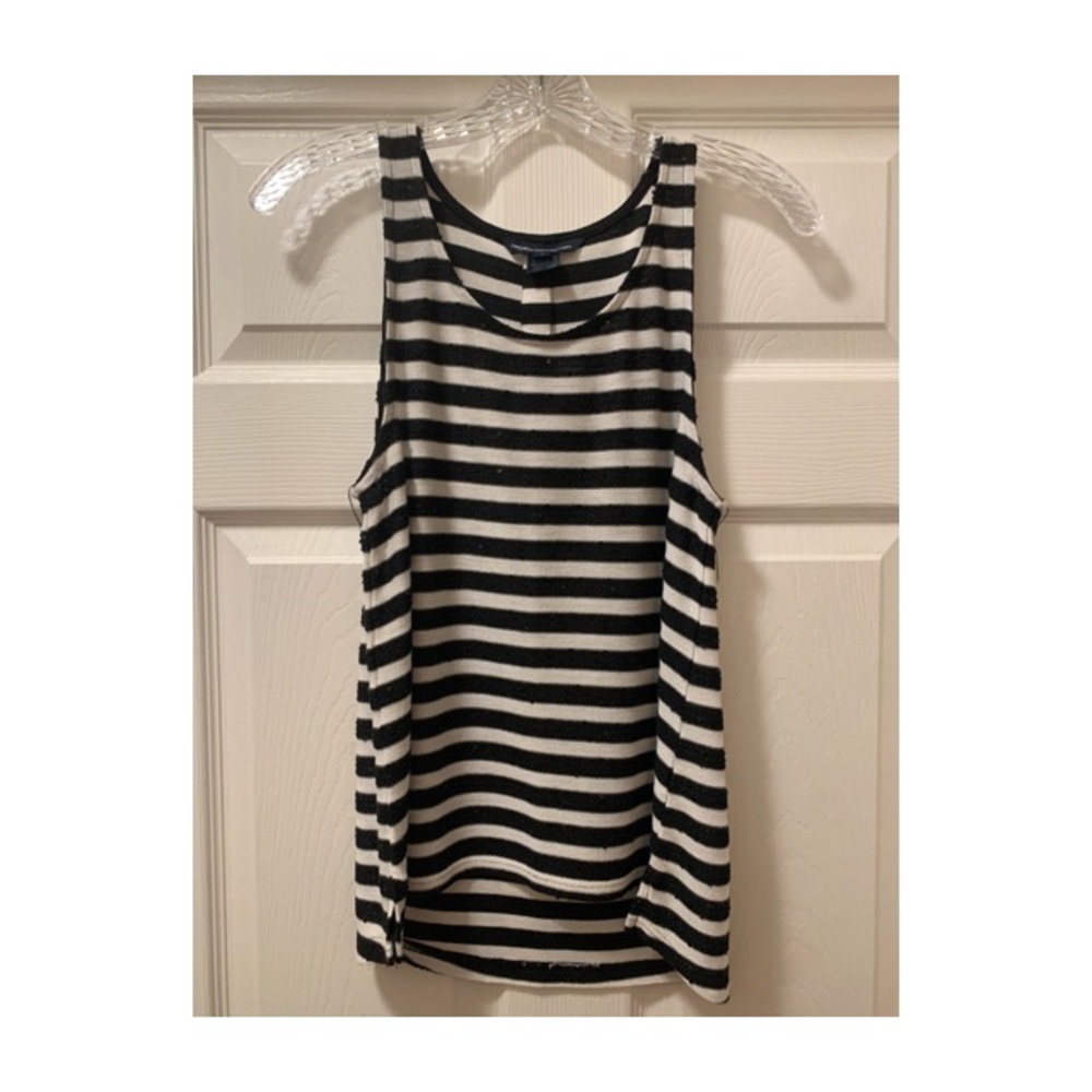 [FRENCH CONNECTION] B&W Striped Sequin Tank